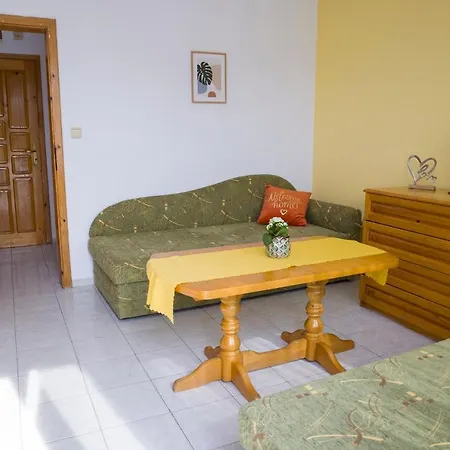 Dom Panorama-apartmany Chantall Homestay